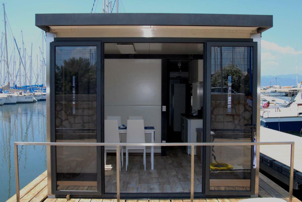 House Boat Luxury Cagliari Hotel Exterior photo